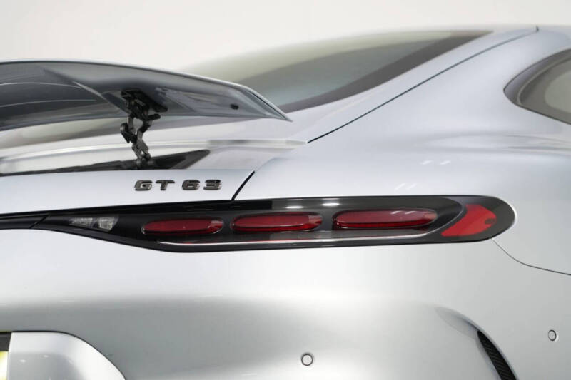 2024 Mercedes-Benz AMG GT 63