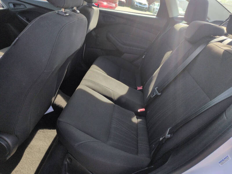 2016 Ford Focus S