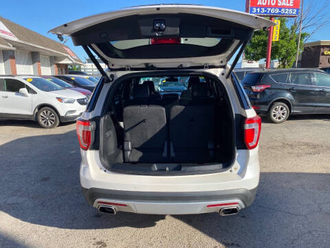 2017 Ford Explorer Platinum