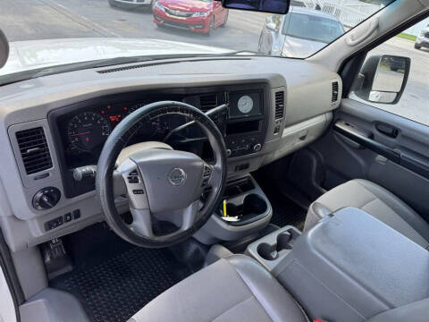 2017 Nissan NV