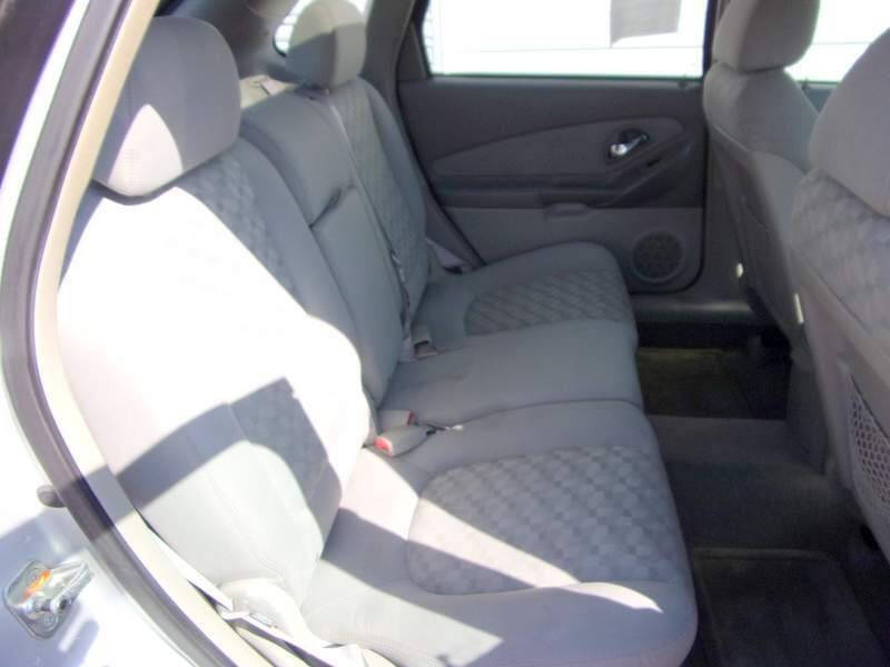 2005 Chevrolet Malibu Maxx LS