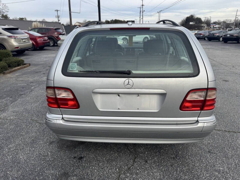 2002 Mercedes-Benz E-Class E 320