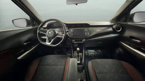 2019 Nissan Kicks SR