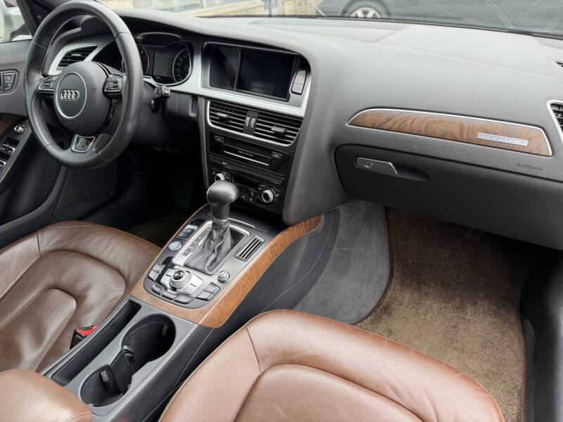 2015 Audi A4 2.0T quattro Premium Plus