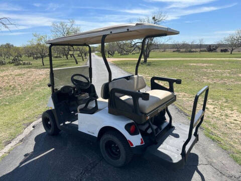 2018 E-Z-GO Valor