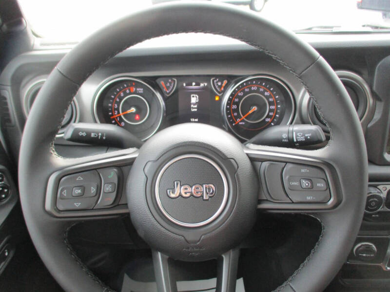 2023 Jeep Gladiator Sport S