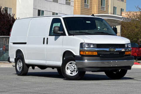2025 Chevrolet Express 2500
