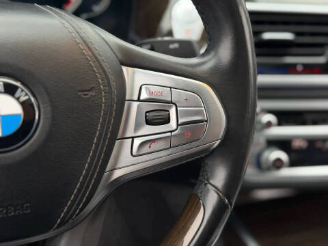 2018 BMW 7 Series 740i