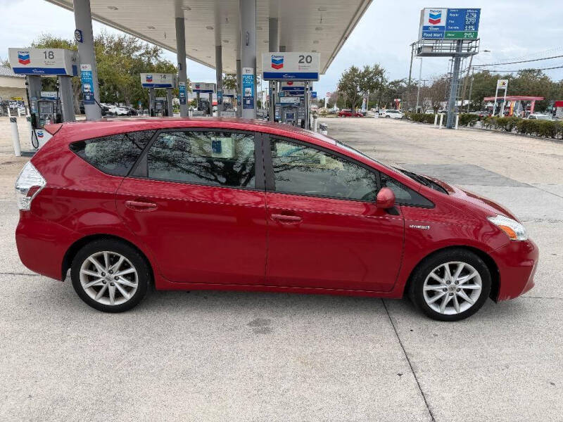 2012 Toyota Prius v