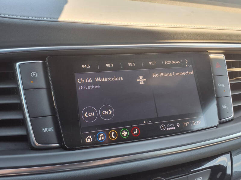 2023 Buick Enclave Essence