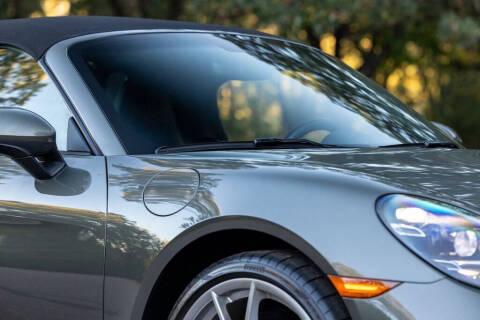 2021 Porsche 718 Boxster