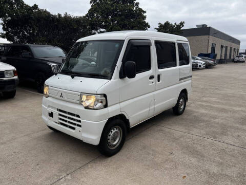 2013 Mitsubishi GBD for sale at Car Maverick in Addison TX