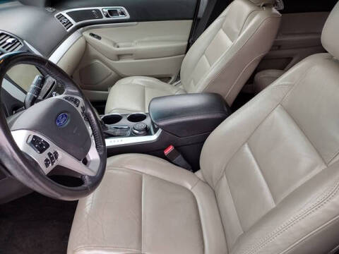 2011 Ford Explorer XLT