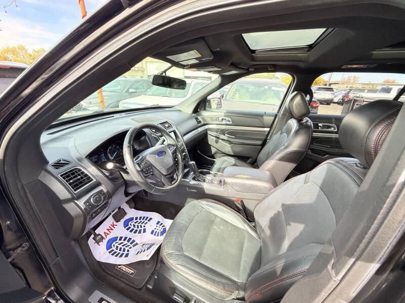 2017 Ford Explorer Sport