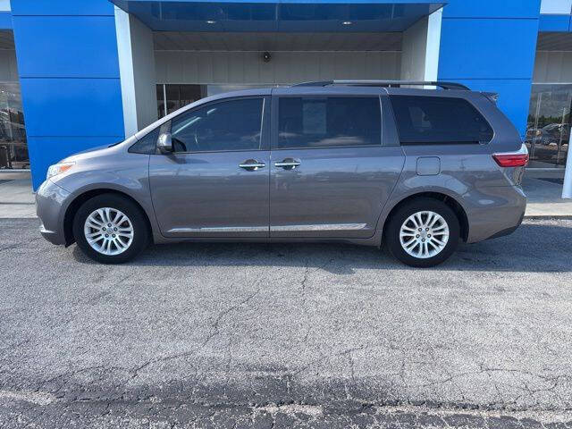 2017 Toyota Sienna