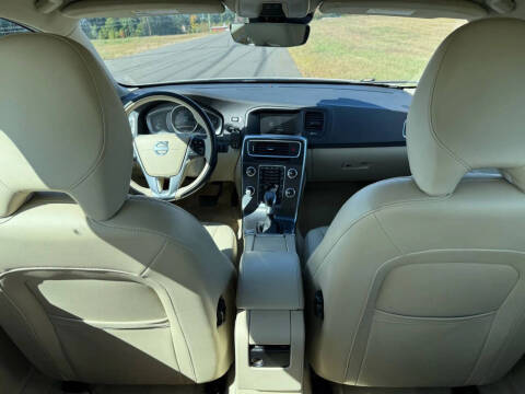 2015 Volvo S60 T5 Drive-E Premier