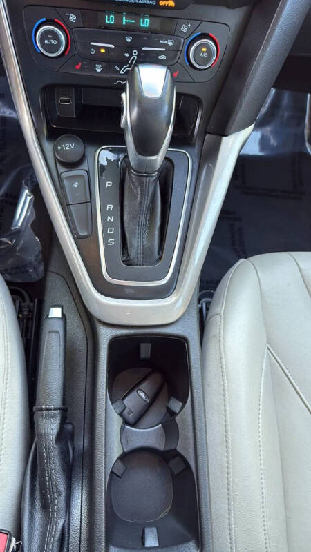 2018 Ford Focus Titanium