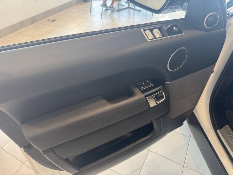 2022 Land Rover Range Rover Sport HSE Silver Edition