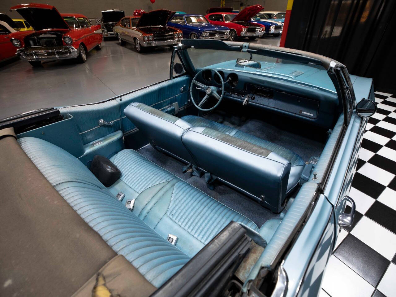 1968 Oldsmobile Cutlass 32