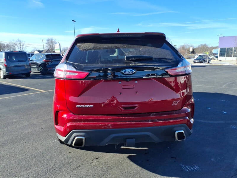 2019 Ford Edge ST