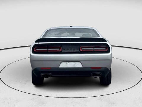 2020 Dodge Challenger SXT