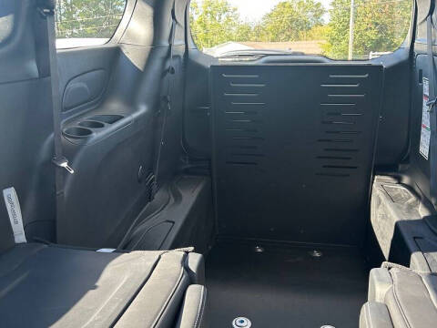 2025 Chrysler Voyager LX