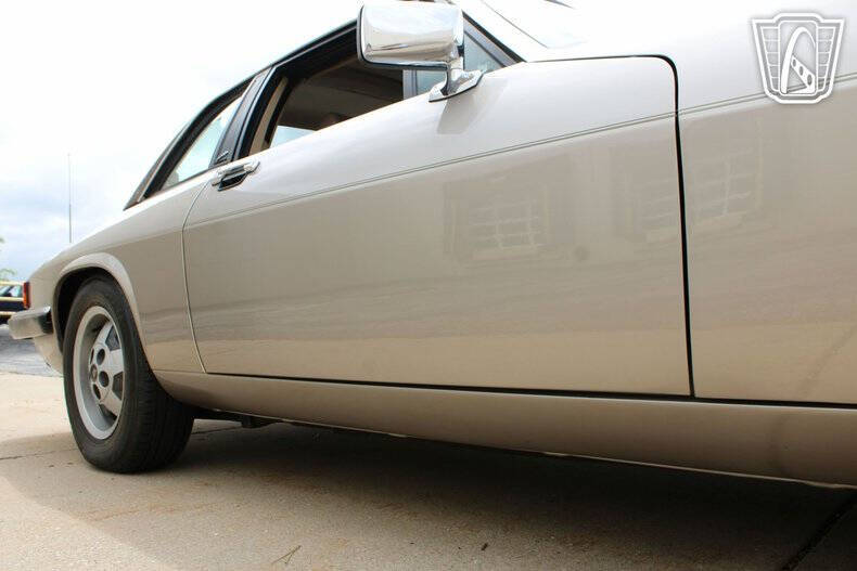 1988 Jaguar XJ-Series