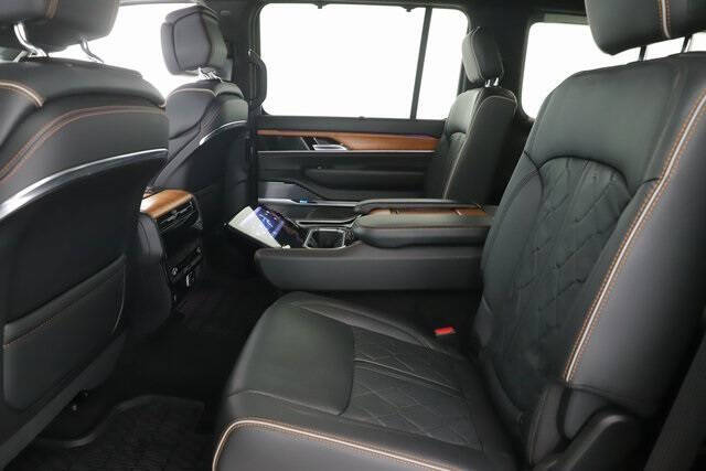 2024 Jeep Grand Wagoneer L Series III