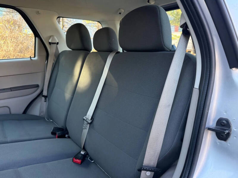 2011 Ford Escape XLS