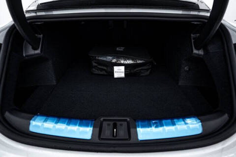 2025 Porsche Taycan 4S