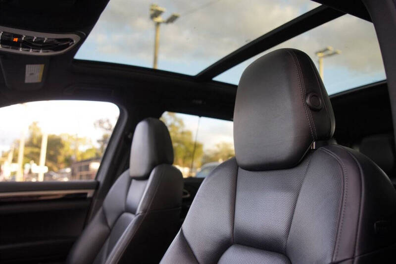 2014 Porsche Cayenne S