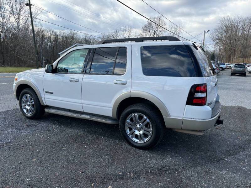 2008 Ford Explorer Eddie Bauer photo 18