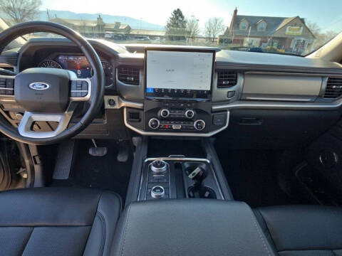 2024 Ford Expedition MAX XLT