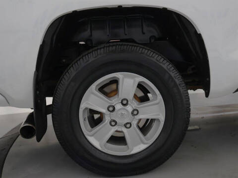 2017 Toyota Tundra SR5