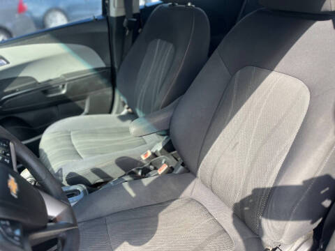 2014 Chevrolet Sonic LT Auto