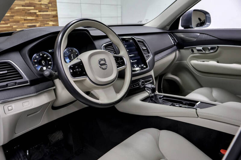2020 Volvo XC90