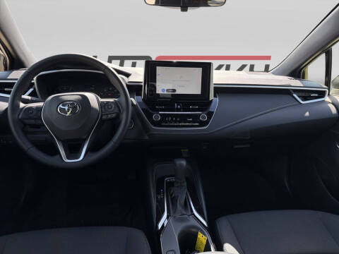 2026 Toyota Corolla Hatchback SE