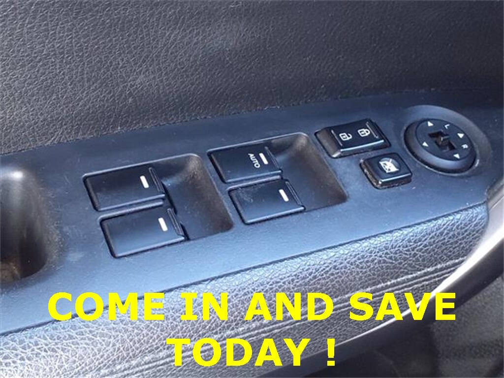 2014 Kia Sorento for sale at Bryans Car Corner 2 in Midwest City, OK