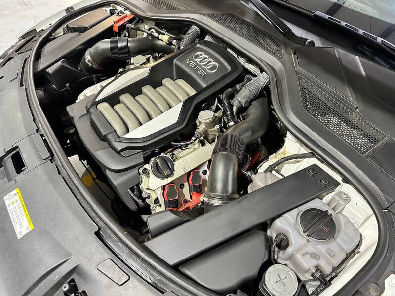 2012 Audi A8 quattro