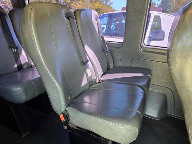 2010 Ford E-Series E-250