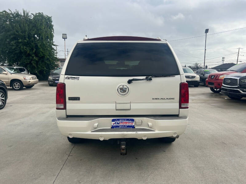 2004 Cadillac Escalade