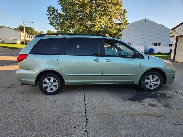 2009 Toyota Sienna for sale at Sara Auto Mall, LLC in Cleveland, OH