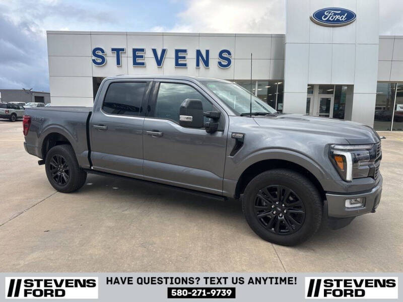 2024 Ford F-150 Platinum's photo