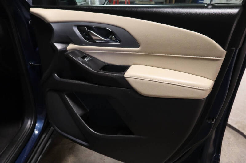 2022 Chevrolet Traverse LS