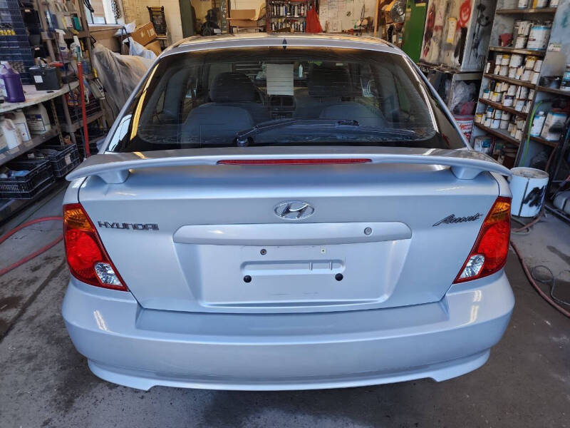 2005 Hyundai Accent GLS