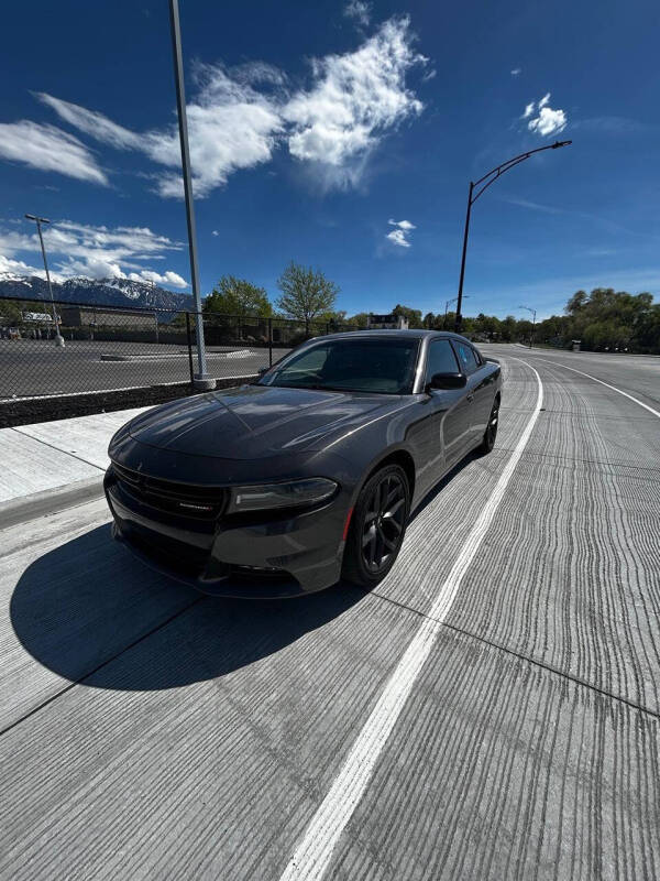 2019 Dodge Charger SXT