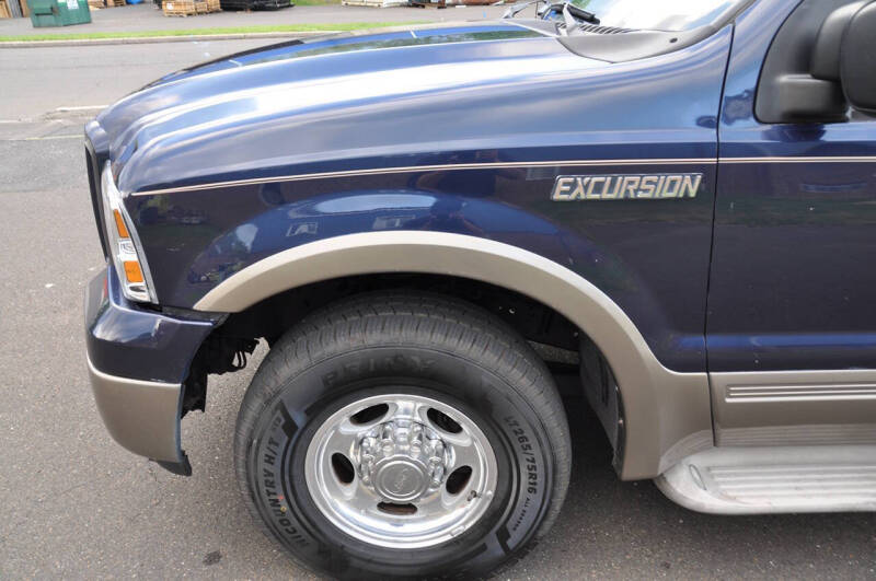 2005 Ford Excursion Eddie Bauer
