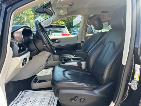 2018 Chrysler Pacifica Touring L Plus