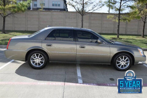 2011 Cadillac DTS Luxury Collection