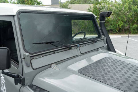1991 Land Rover Defender